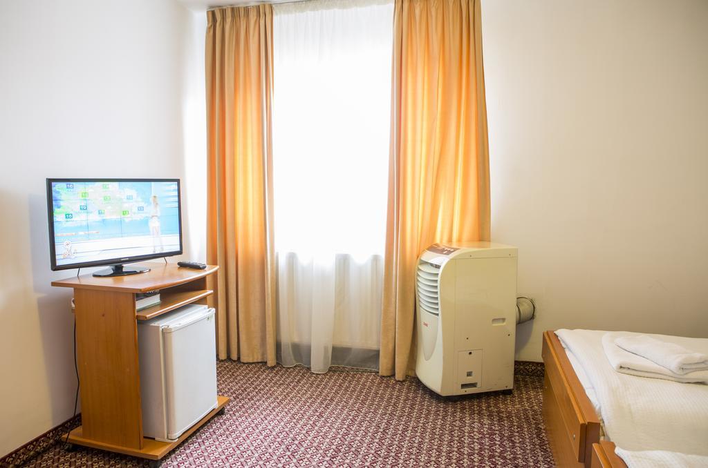 Hotel Darina Târgu-Mureş Exteriér fotografie